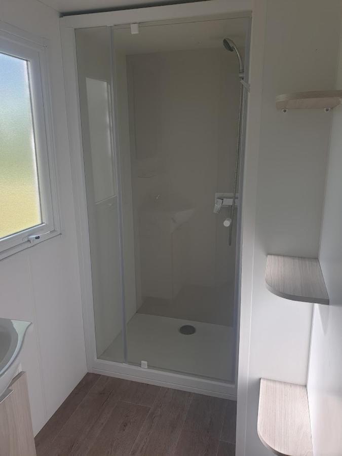 Camping Bellerive Montfrin Dış mekan fotoğraf