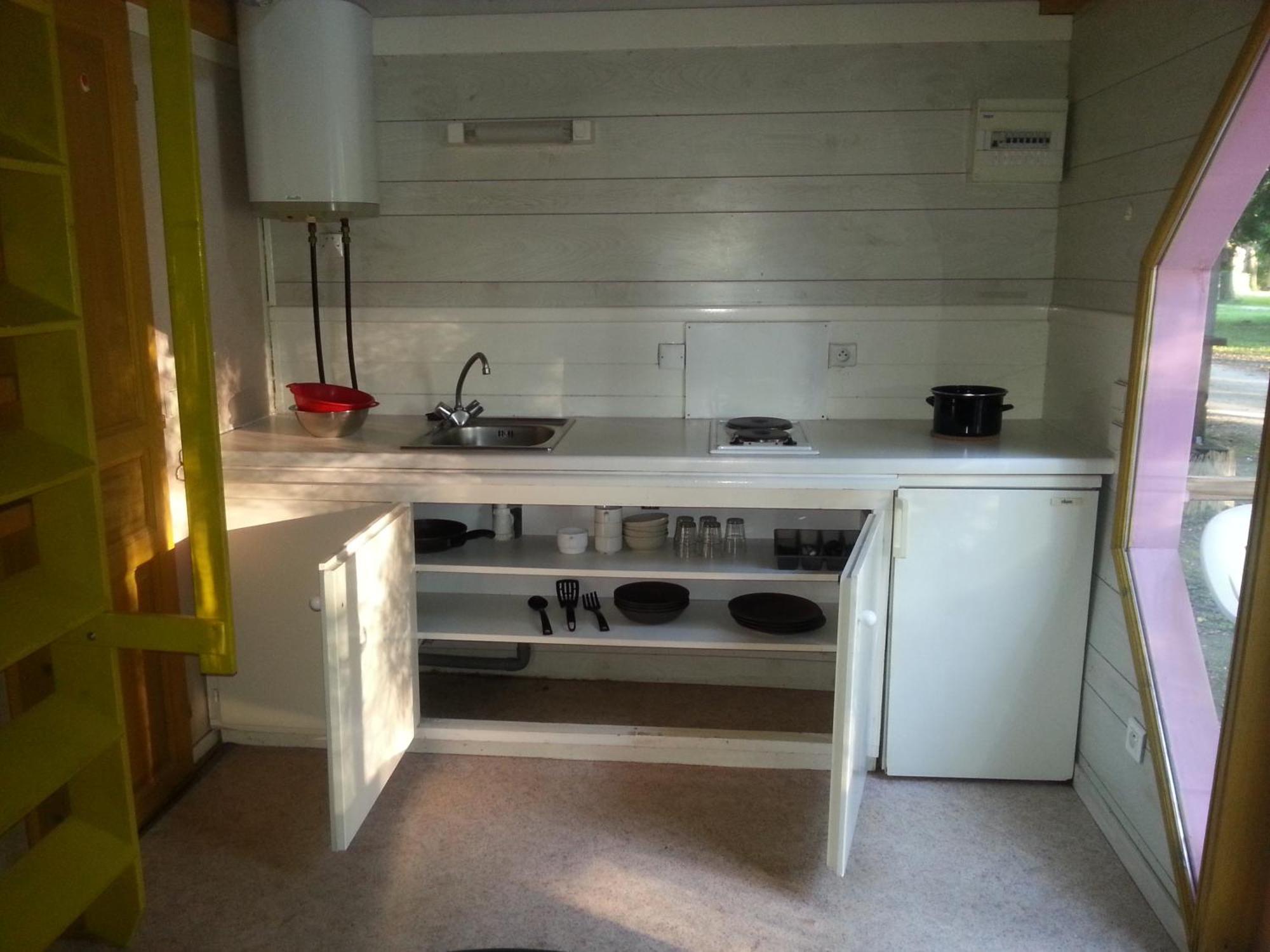 Camping Bellerive Montfrin Oda fotoğraf
