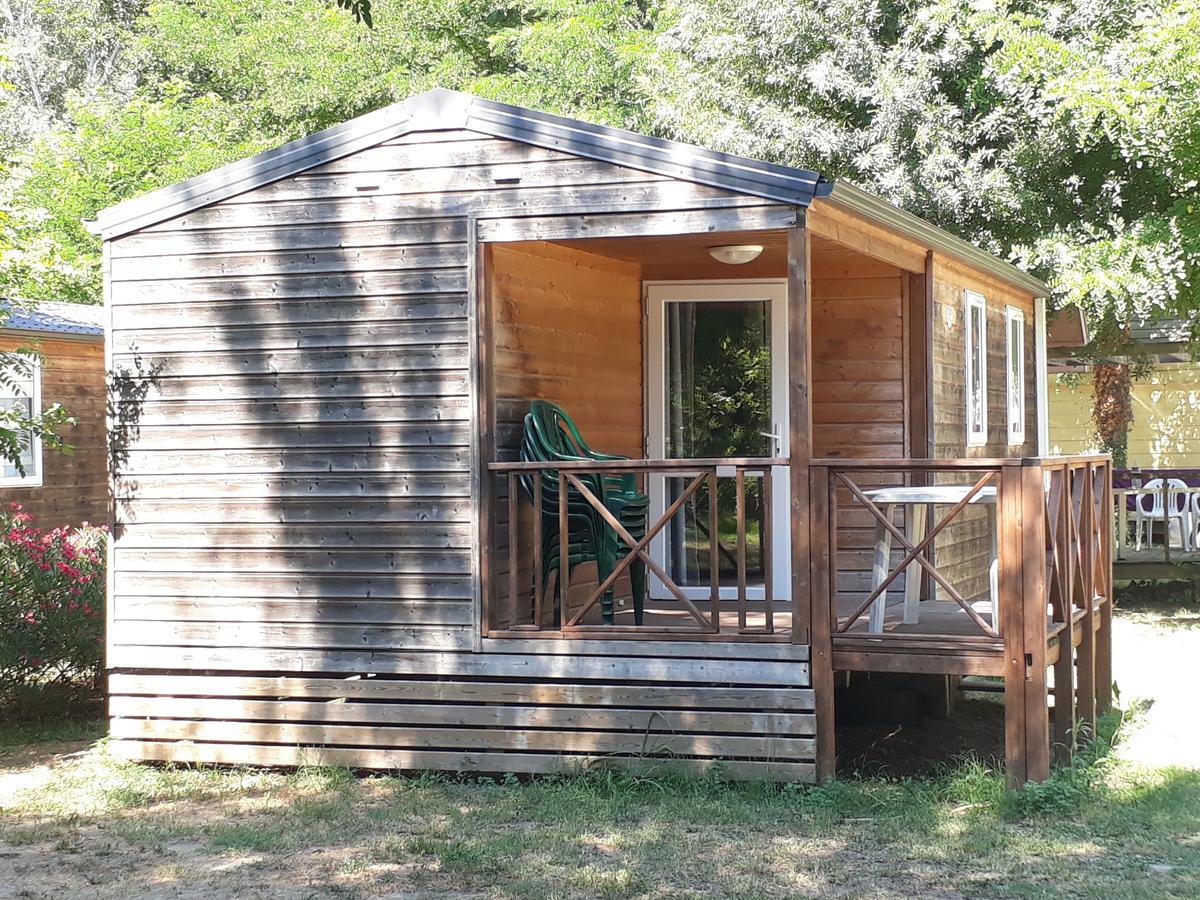 Camping Bellerive Montfrin Dış mekan fotoğraf